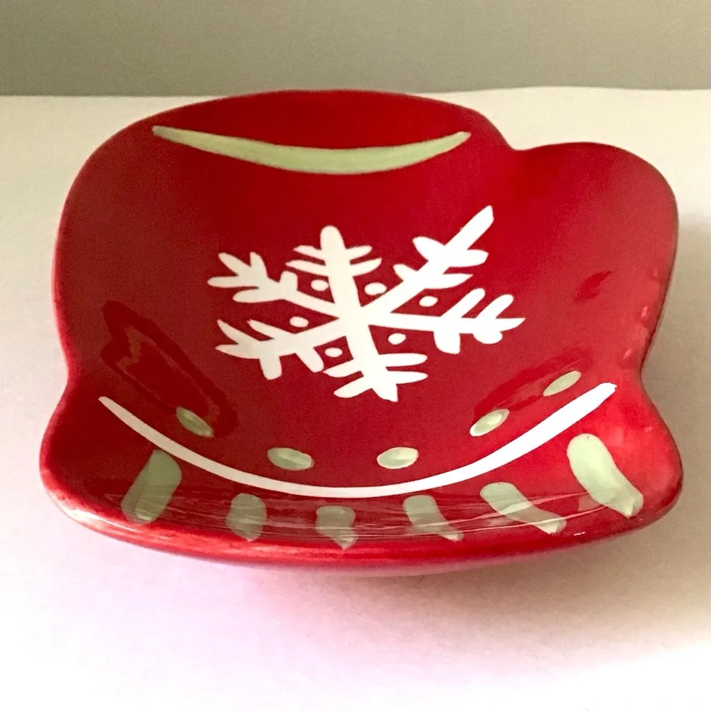 Hallmark Snowflake Mitten Serving Dishes Christmas Holiday Winter Decor Set of 2